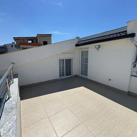 Deniz Manzarali Oezel Villa Karaburun (Izmir)